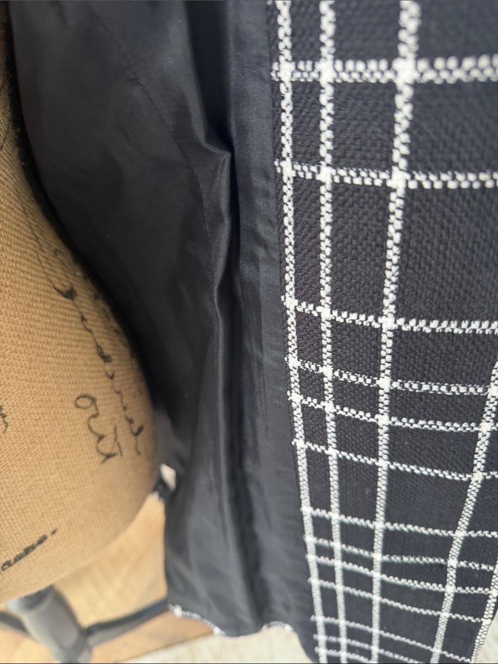 White House Black Market Black and White Windowpane Blazer - Picture 4 of 9